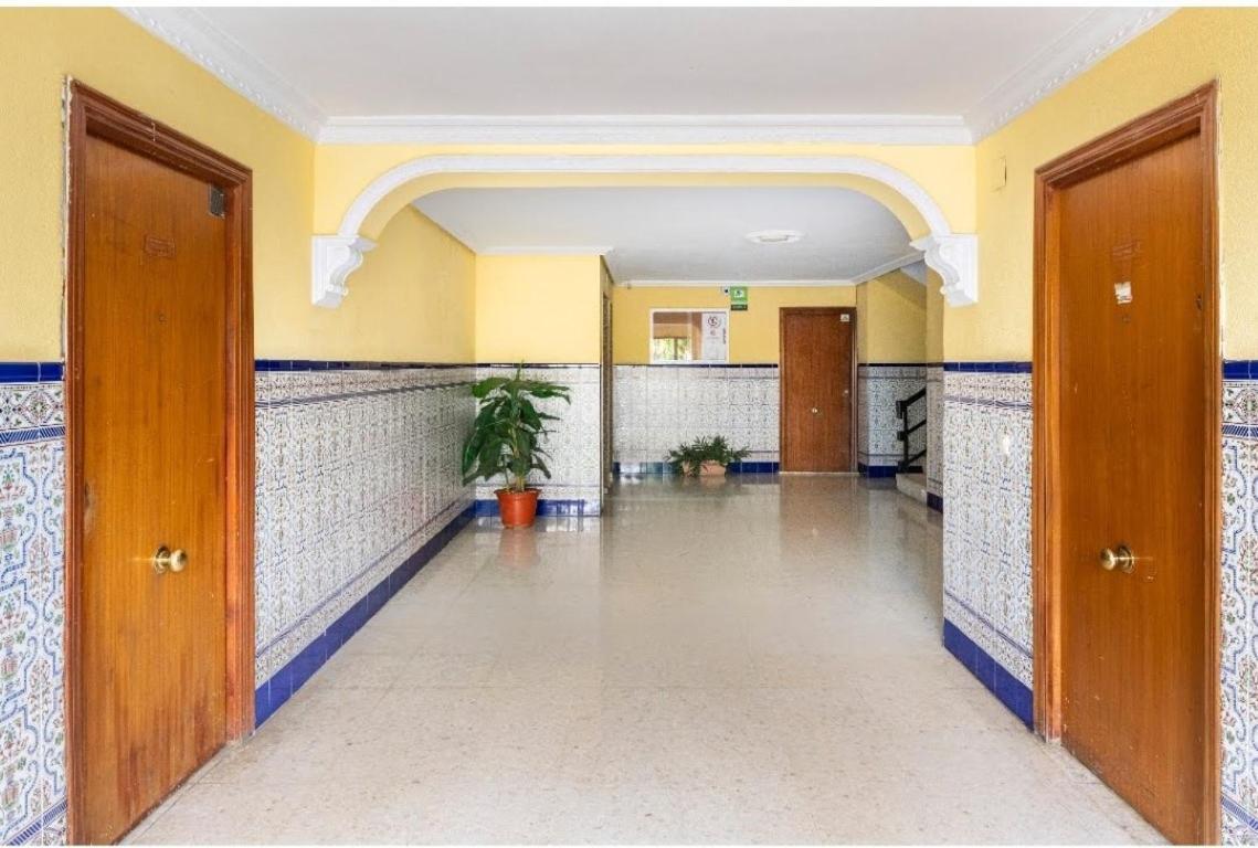 Habitaciones Privadas Con Cama Doble En Sevilla エクステリア 写真