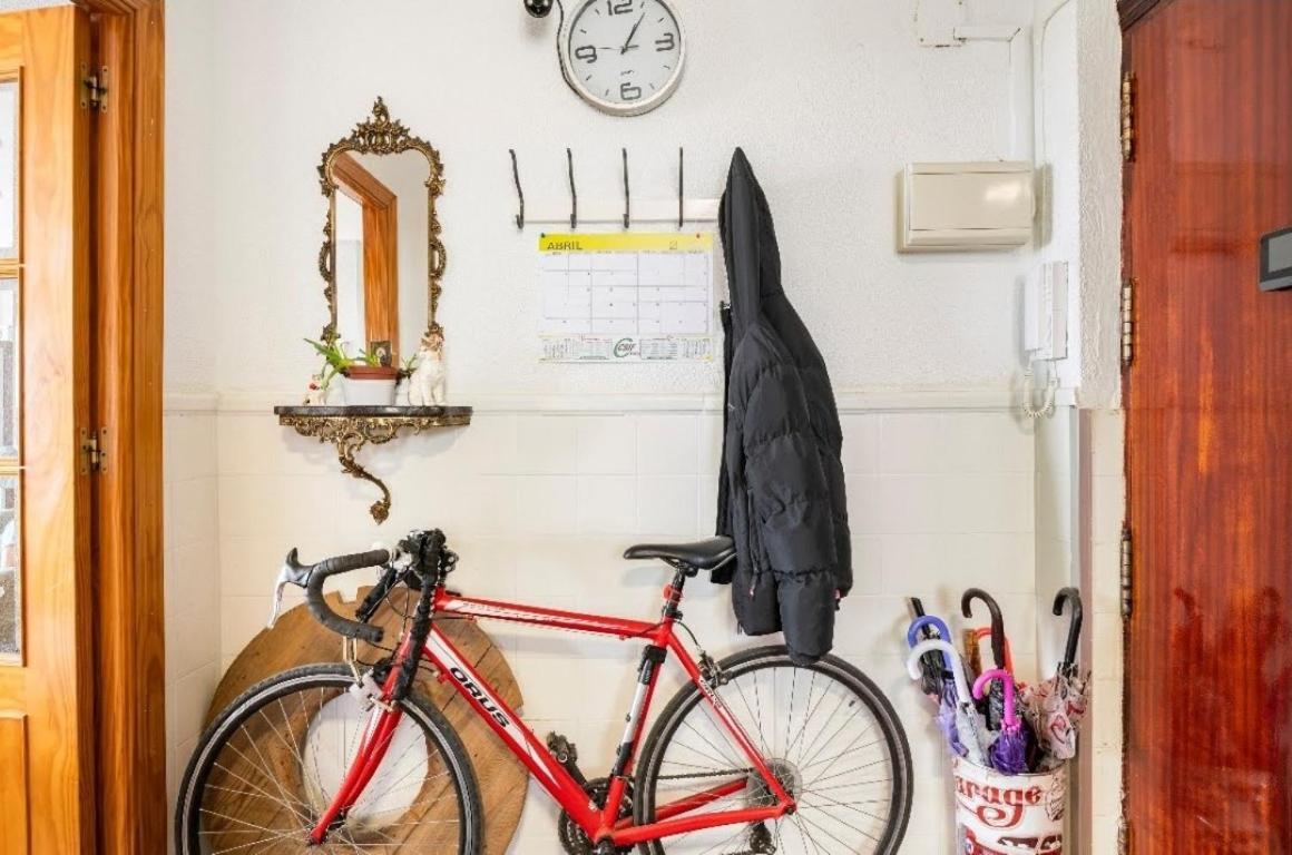 Habitaciones Privadas Con Cama Doble En Sevilla エクステリア 写真