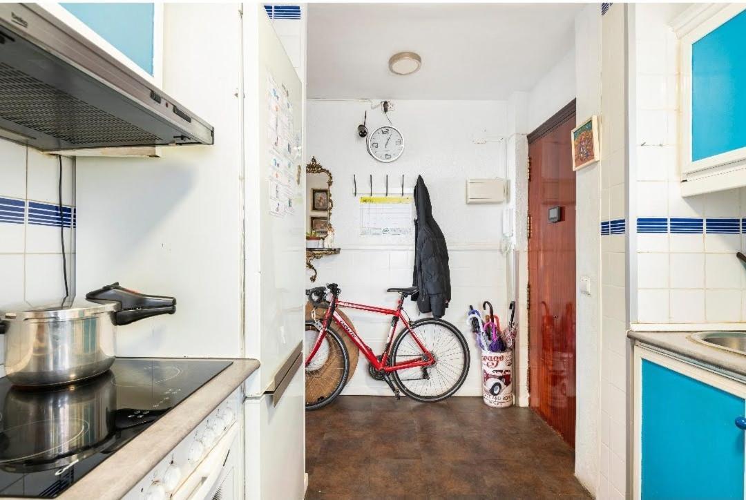 Habitaciones Privadas Con Cama Doble En Sevilla エクステリア 写真